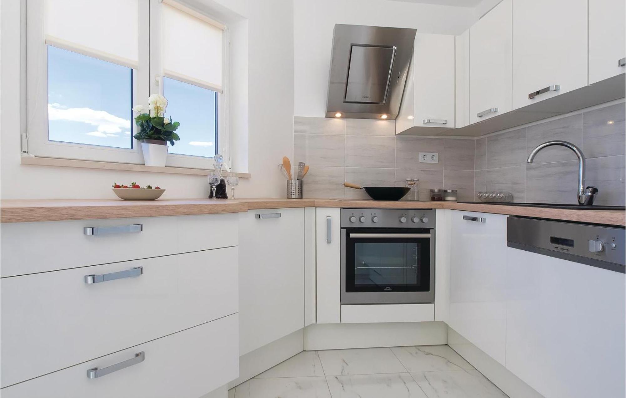 Beautiful Home In Pisak With Wifi Экстерьер фото